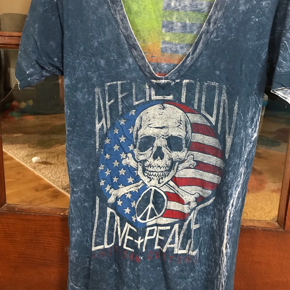 Reversible Affliction shirt